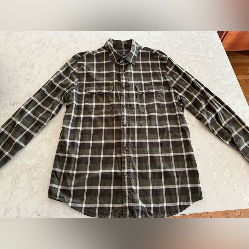 Olive Green Plaid Shirt, Banana Republic, Men’s Size Large Untucked Slim Fit
